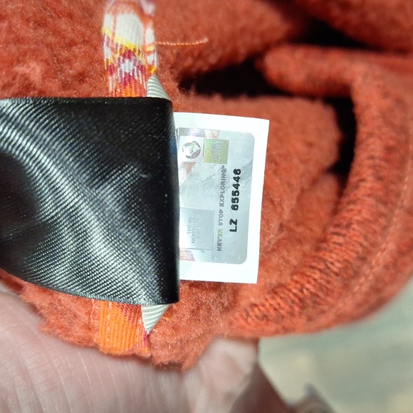 The North Face Jacket - Picture 6 of 6